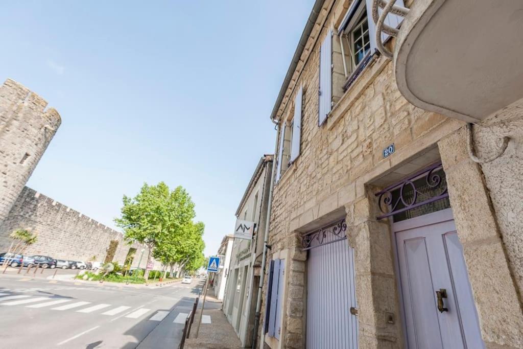 Lesehan Appartement Aigues Mortes Vue Remparts Exterior photo