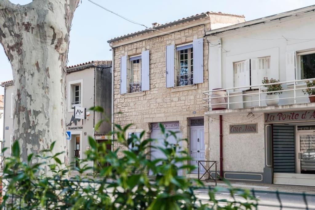Lesehan Appartement Aigues Mortes Vue Remparts Exterior photo